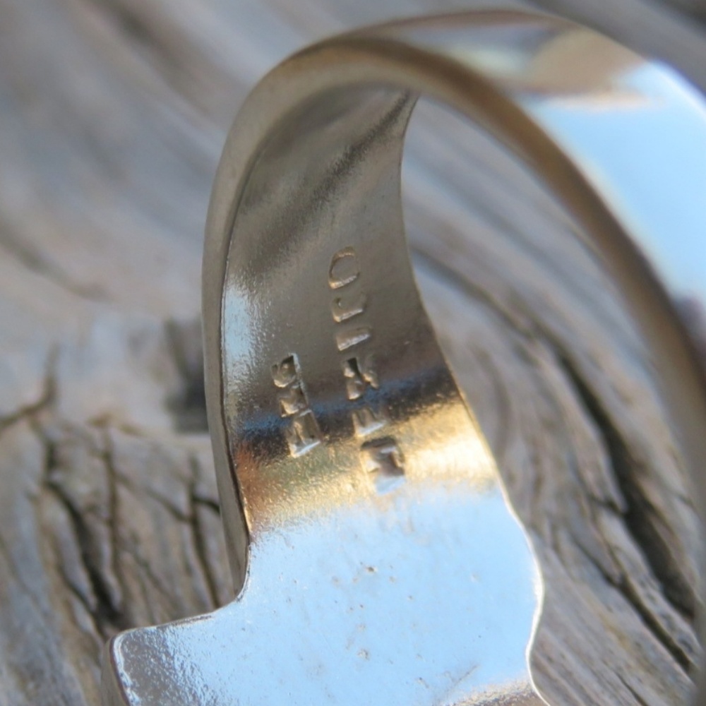 SOLD Vintage Sterling Silver Bow Ring - Picture 4 of 5